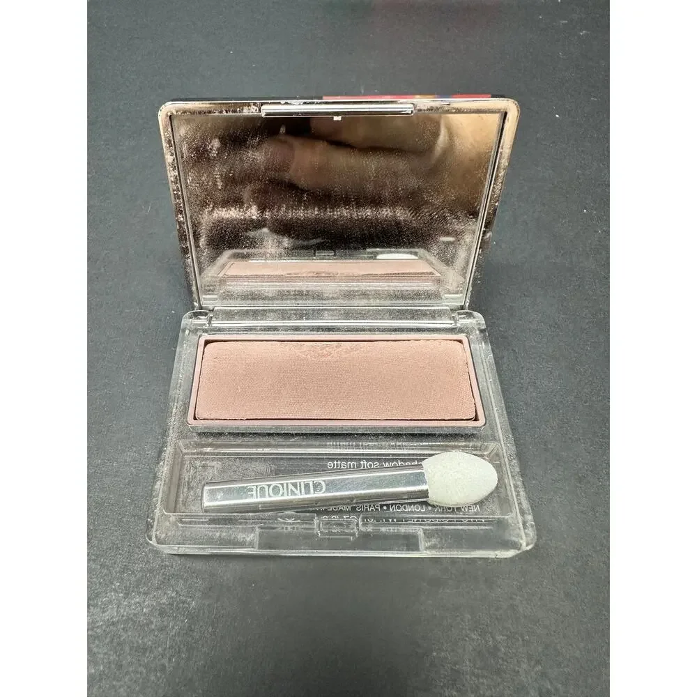 NOS 2X Clinique Eye Shadows AG Nude Rose and All About Shadow Quad - Picture 4 of 6